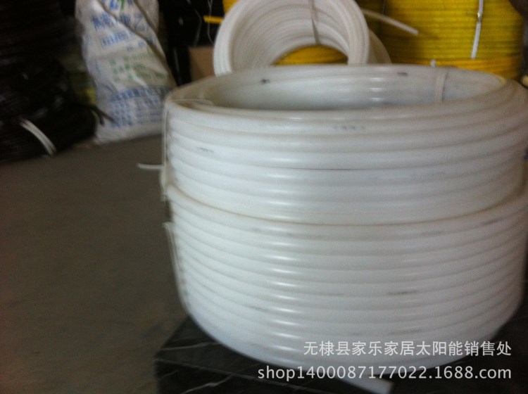 廠家直銷PE-RT原料地暖管，質(zhì)量優(yōu)，價(jià)格低
