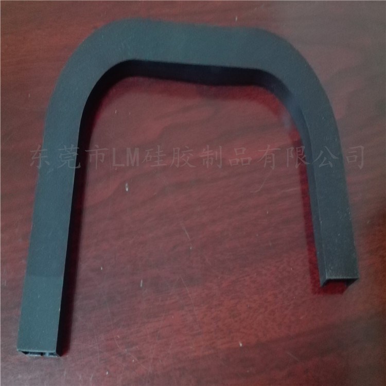 絕緣、阻燃硅膠套管，機(jī)器適配用保護(hù)套管，歡迎來(lái)圖來(lái)樣訂做