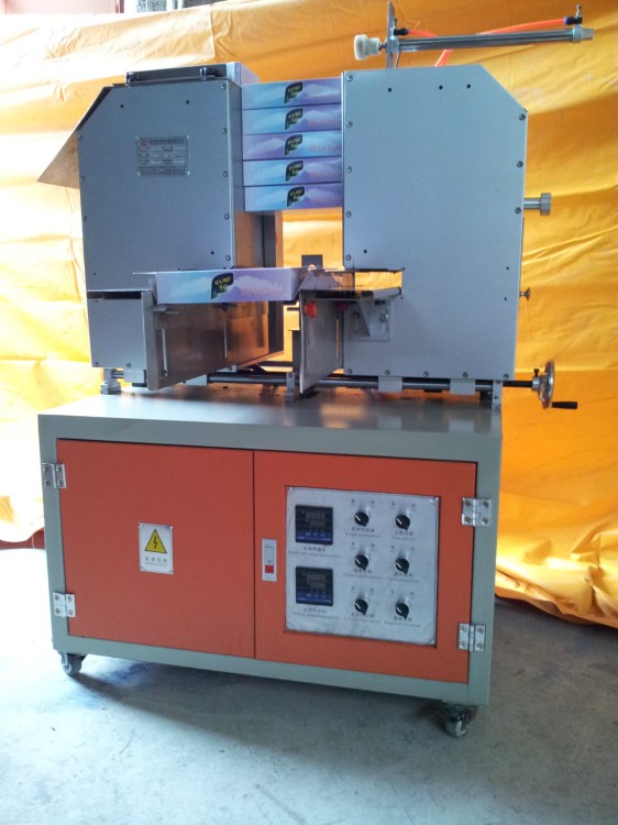 厂家直销热熔胶封盒机半自动包装盒胶机封盒热熔胶机包装设备批发