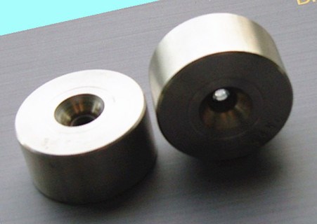 廠家直銷天然鉆石0.02mm-0.05mm 拉絲模具，伸線眼模、拉絲線眼