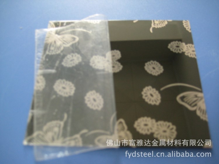 黑鈦花紋蝕刻不銹鋼,鏡面蝕刻花紋板價(jià)格,佛山彩色不銹鋼腐蝕板
