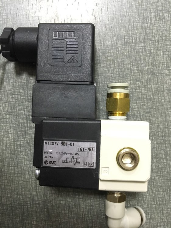 原裝SMC電磁閥VT307-5D1-01