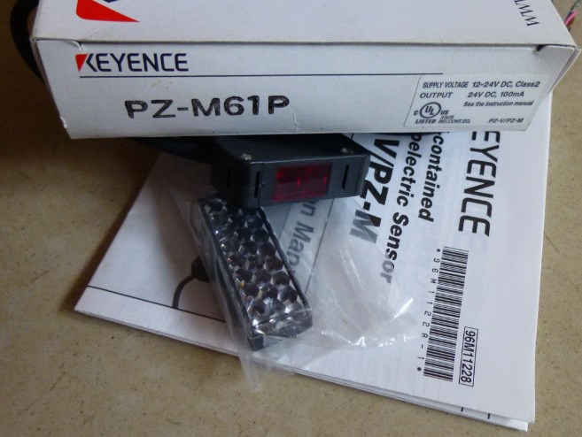 日本KEYENCE基恩士PZ-M61光電傳感器PZ-M61P