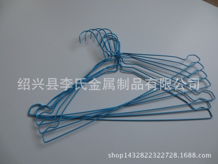廠家直銷 福奈特專用凹槽衣架 噴塑鐵絲衣架 干洗店專用衣架批發(fā)
