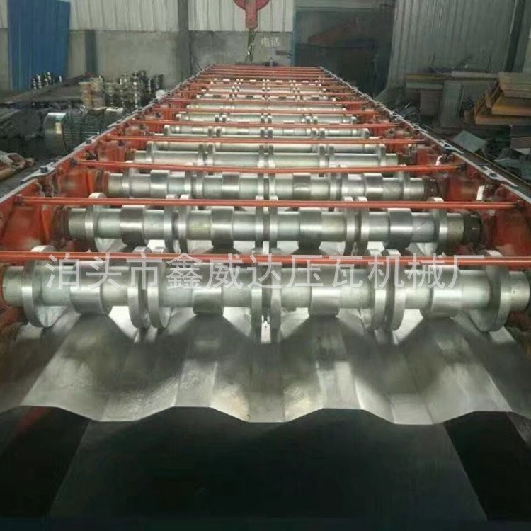 全自動集裝箱壓瓦機 車廂板機1200集裝箱設(shè)備 彩鋼瓦設(shè)備