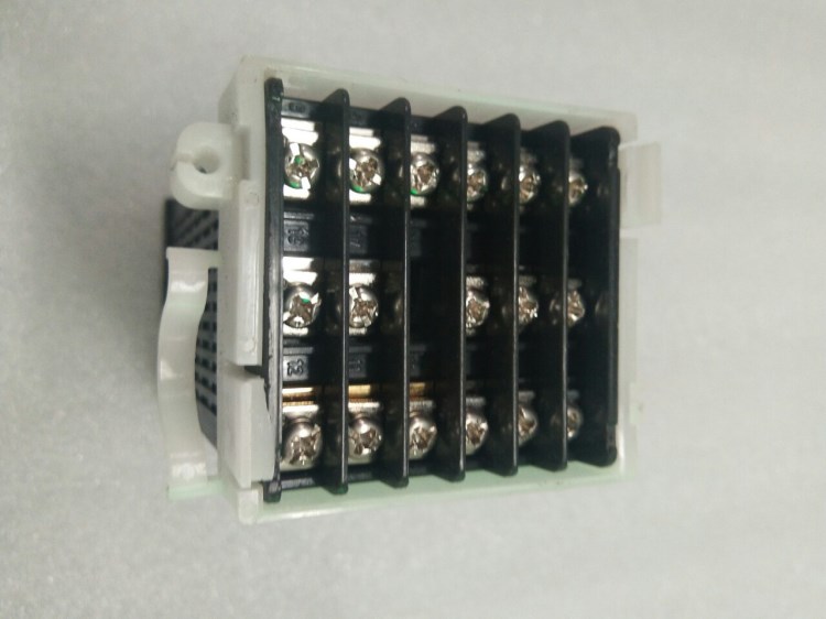 RKC CB100 FD10-M*AF-5N/A/Y