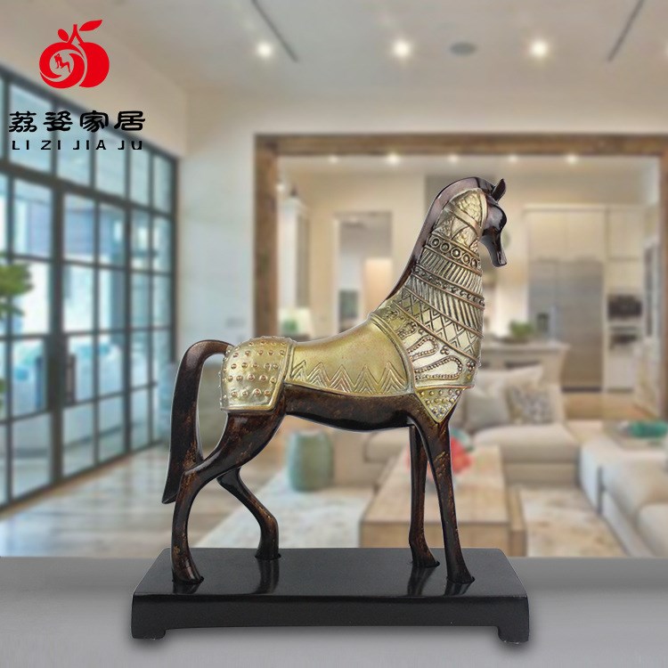 荔姿樹脂工藝品歐美風(fēng)格戰(zhàn)馬擺件 時尚創(chuàng)意家居歐式擺件開業(yè)禮品