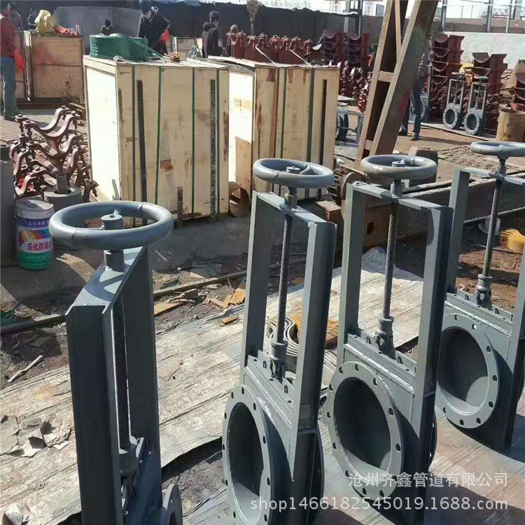 800*900手動插板門  雙層插板門泄露率低 選擇齊鑫，選擇