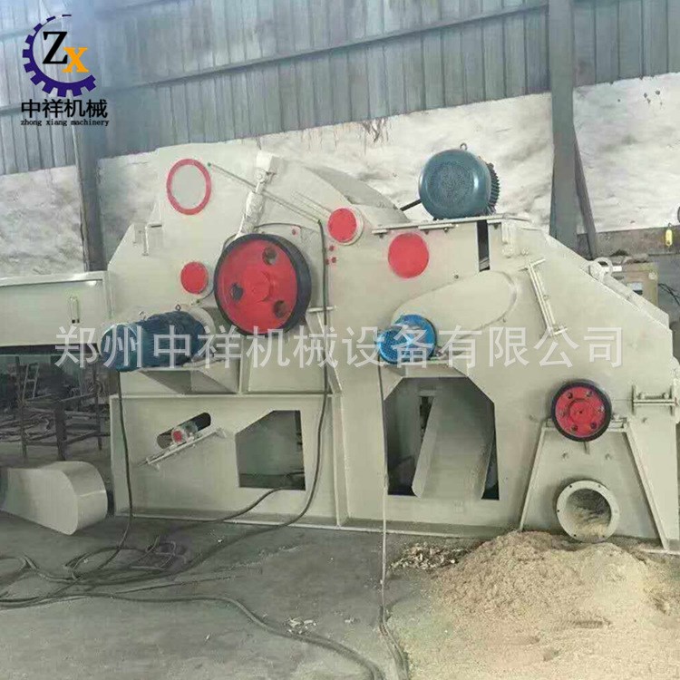 廢舊建筑模板破碎機(jī) 帶釘子模板粉碎機(jī) 自動(dòng)去鐵除釘模板粉碎機(jī)
