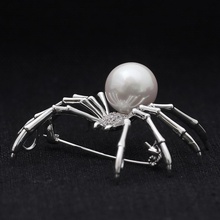 新款個(gè)性小動(dòng)物Small animal黑白人造珍珠蜘蛛胸針Spider Brooch