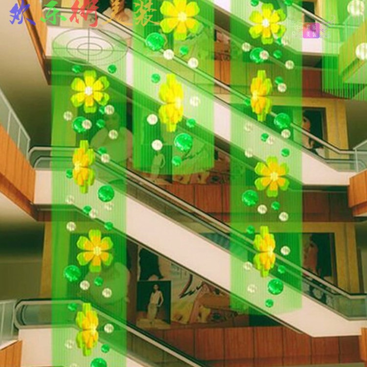 2018春夏季商場中庭吊飾美陳設計賣場氛圍布置超市中庭線簾吊飾