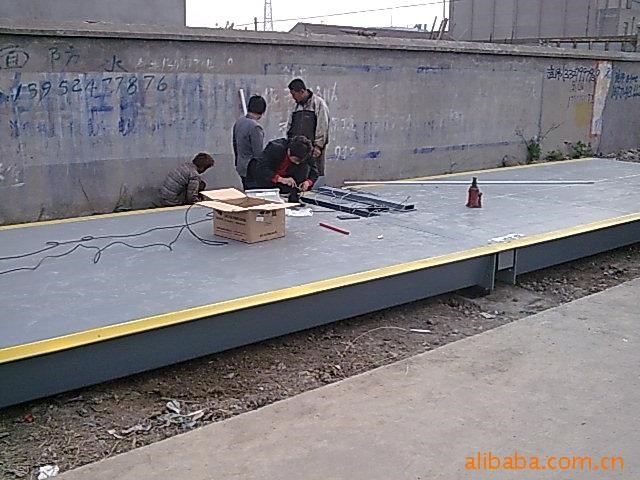 供應張家港電子地磅常熟電子行車秤無錫江陰常州南通電子小地磅