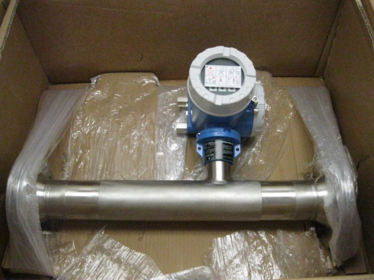 德國E H 質量流量計 原裝全新 65F80 Endress Hauser