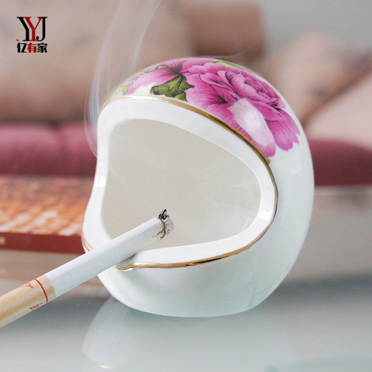 手繪防風圓形新奇特煙灰缸創意小禮品結婚禮物辦公室陶瓷工藝品