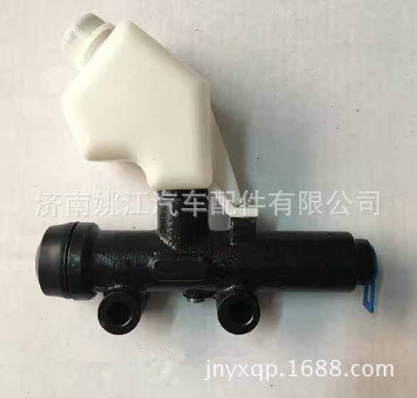 廠家供應紅巖新大康帶壺離合器總泵1652-22010