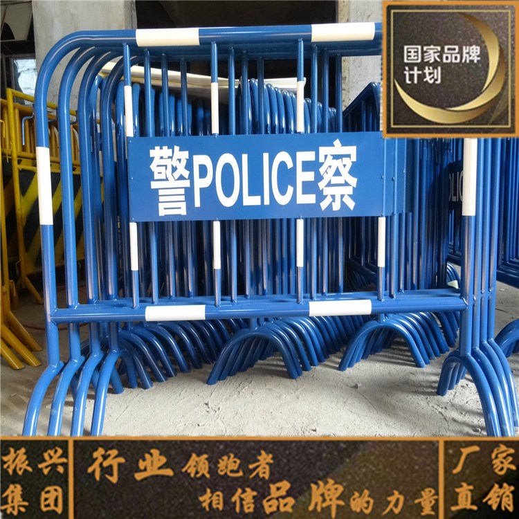 直銷移動(dòng)鐵馬護(hù)欄 市政護(hù)欄 烤漆鐵馬 隔離護(hù)欄 黃黑鐵馬 可定制