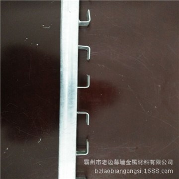 各種規(guī)格鍍鋅C型槽 C型預(yù)埋槽道 鐵路專用預(yù)埋槽道 老邊加工定制