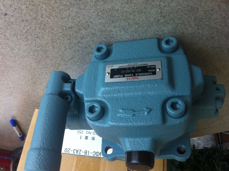 上海晶俸供應NACHI日本不二越UVN系列變量葉片泵