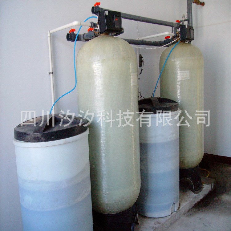 鍋爐軟水器 潤(rùn)新全自動(dòng)鍋爐軟化水設(shè)備 軟水處理設(shè)備 軟水機(jī)