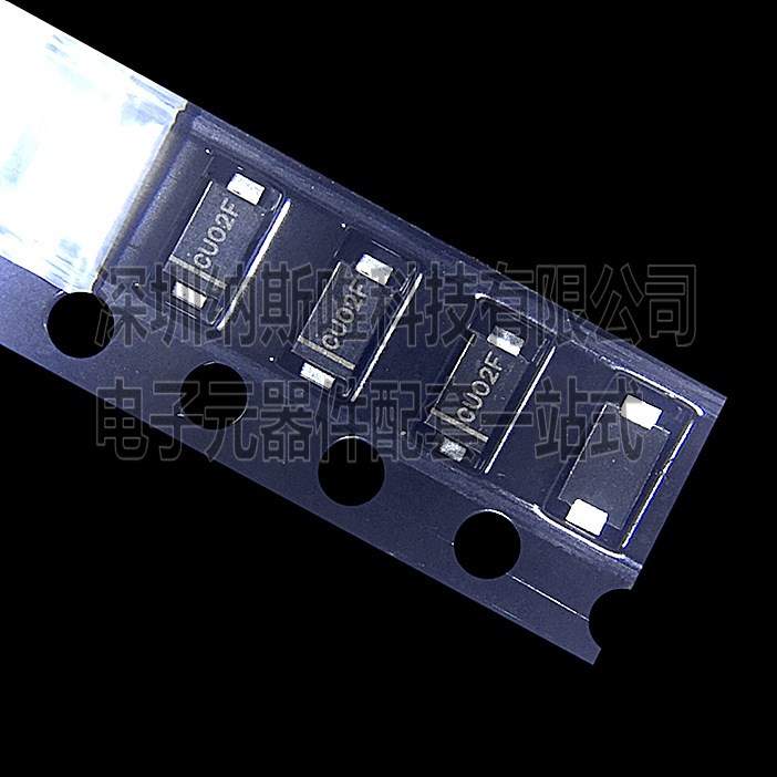 CMMR1U-02TR 絲印CU02F SOD-123FL 超快速恢復(fù)硅 整流器 原裝