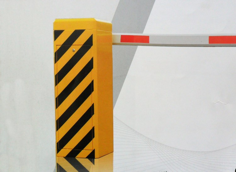 直桿道閘機(jī)自動(dòng)擋車器起落桿設(shè)備小區(qū)門禁臨通藍(lán)牙停車場(chǎng)管理系統(tǒng)