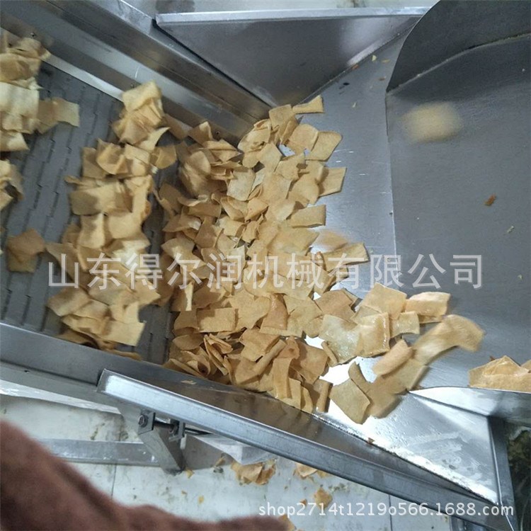 薯片薯條加工成套設備廠家 速凍鮮馬鈴薯加工整套生產(chǎn)流水線