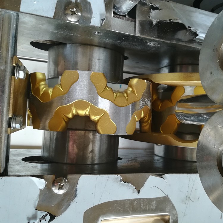 餃子機批發廠家商用速凍餃子機餃子機視頻配方免費配送