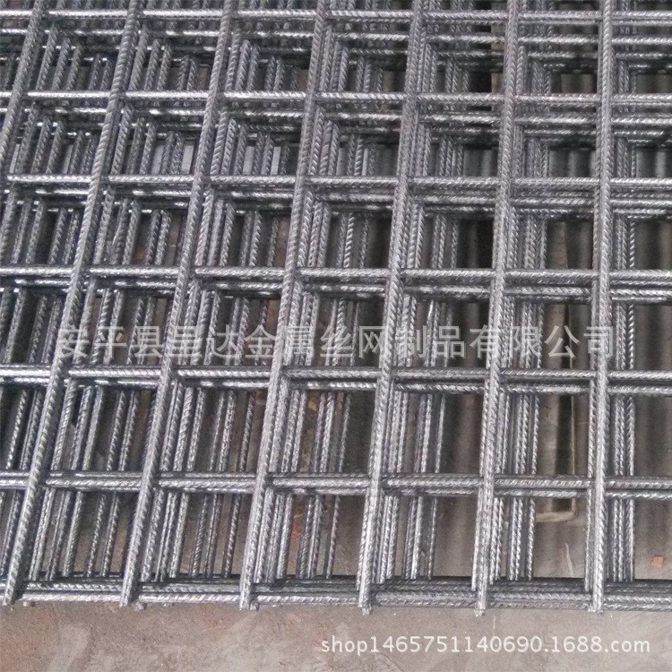 大量供應(yīng) 隔離柵焊接網(wǎng) 抹墻焊接網(wǎng) 廠家焊接網(wǎng)