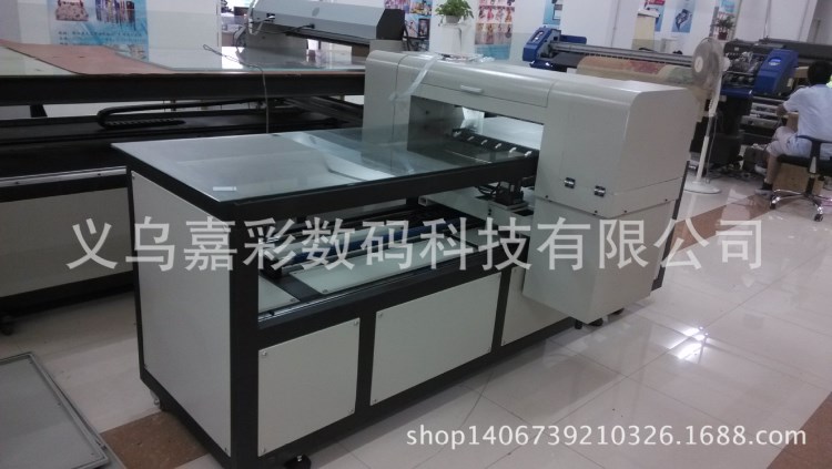 小型金屬噴圖機(jī)廠家 UV平板打印機(jī)報(bào)價(jià) 義烏嘉彩數(shù)碼打印設(shè)備好用