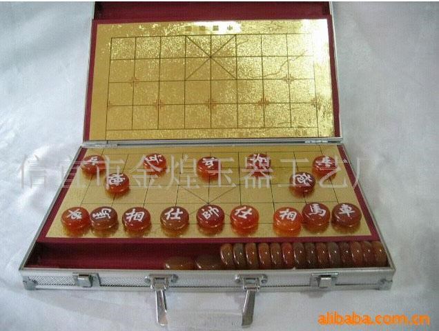 工廠大量批發(fā)供應玉雕 禮品 工藝品 飾品 瑪瑙象棋