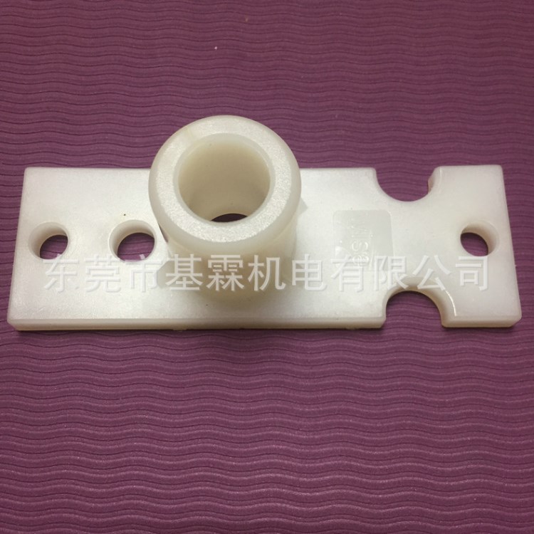 廠家直銷過橋支架IS機小半軸支撐座T型支撐座注塑加工生產(chǎn)