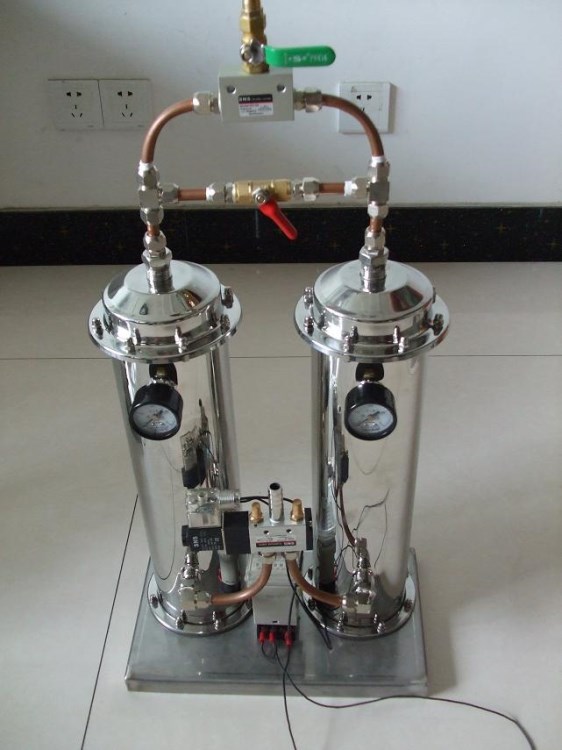 直銷無熱再生型吸附式壓縮空氣干燥機(jī) 節(jié)能吸干機(jī) 低露點(diǎn)干燥機(jī)