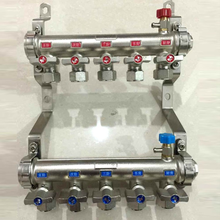 精品铜镀镍一体锻造分水器 集分水器 支路分水器 连体 地暖分水器