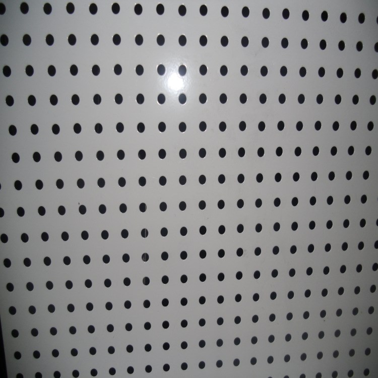 廣州穿孔網(wǎng)廠家 圓孔展示沖孔板 掛件洞洞板 定做加工金屬吸音板