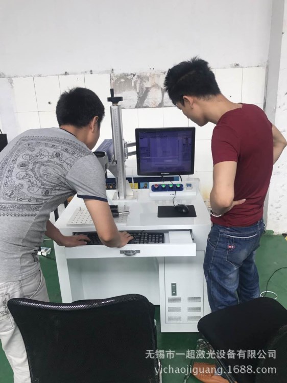 淮安五金制品激光打標機刻字加工，金湖儀器儀表激光刻碼機設備廠