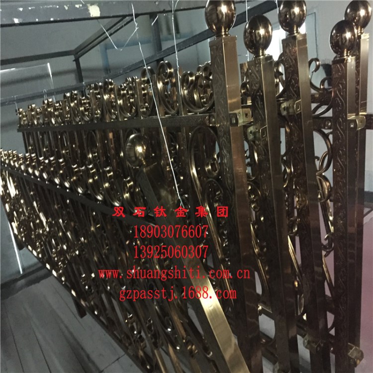彩色不銹鋼 玫瑰金無指紋樓梯護(hù)欄 不銹鋼鈦金欄桿加工 別墅圍欄