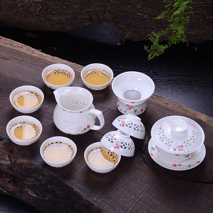 玲瓏茶具 景德鎮(zhèn)功夫套裝陶瓷青花水晶鏤空 薄胎精品禮品茶壺蓋碗