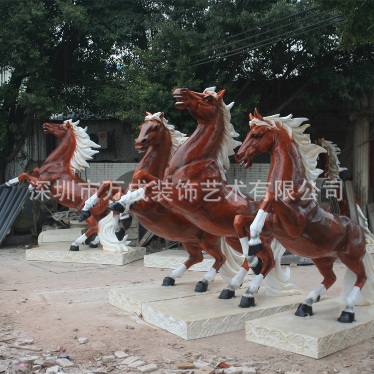 玻璃鋼動(dòng)物馬雕塑，仿真駿馬雕塑，景觀園林小品雕塑，廠家直銷(xiāo)