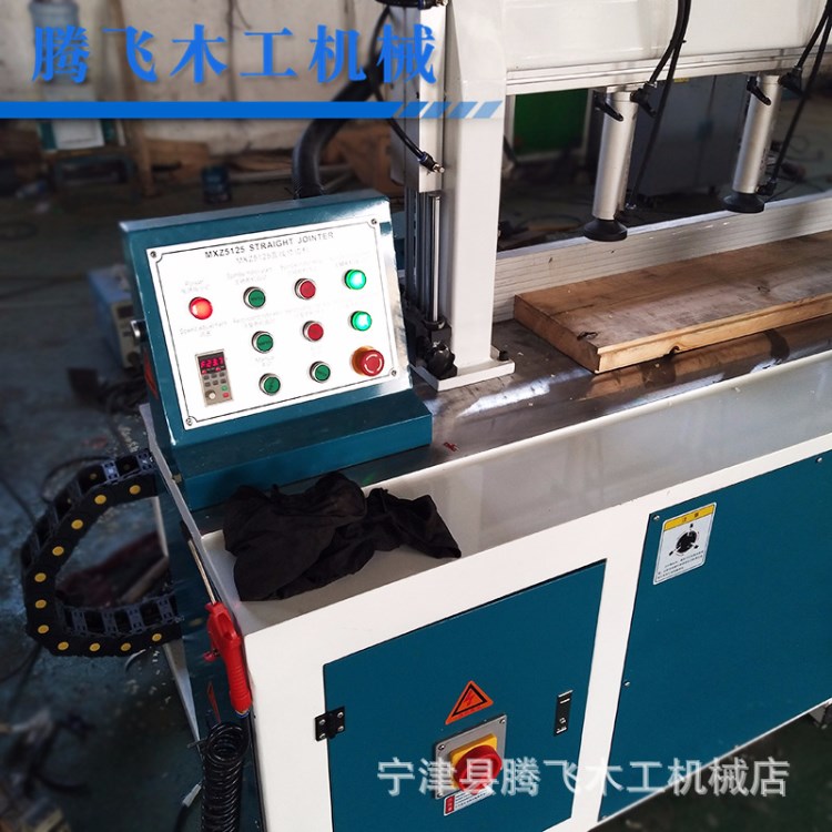 多功能門芯板修邊機(jī)全自動(dòng)修邊機(jī)木材拼板櫥柜門彎曲木工銑床批發(fā)