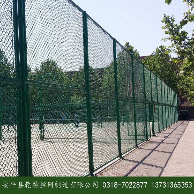 供應組裝型運動場圍欄體育場組裝護欄操場勾花網圍欄