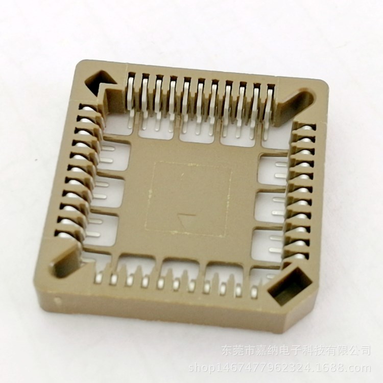 廠家直銷銷 IC插座針距2.54 硬腳 芯片底座PLCC SMT32 44 52