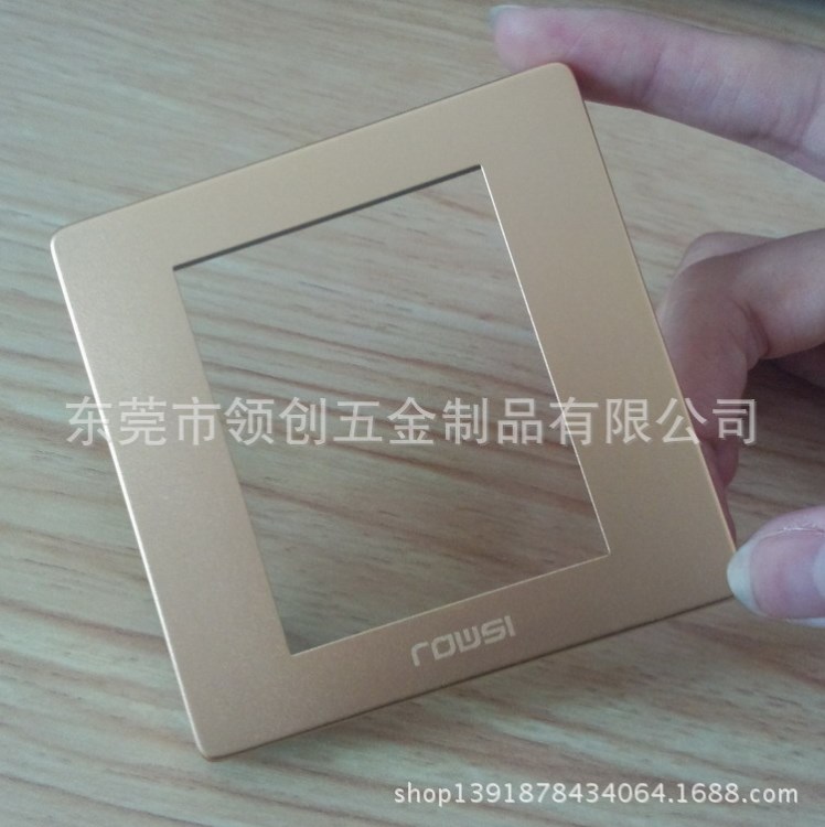 東莞 供應(yīng)電子產(chǎn)品背面鋁面板 磨沙鋁面貼 霧面鋁制面板