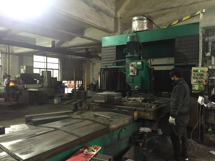 提供鋼板龍門銑加工、磨加工定制一條龍