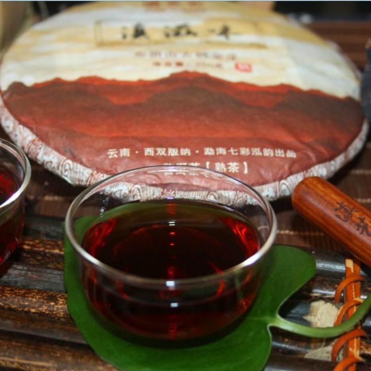 普洱茶批发 云南普洱茶 2015年 布朗山熟茶 春茶  200克 饼茶 订