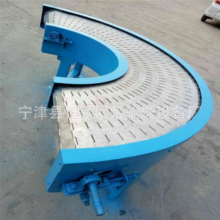 304不銹鋼大型鏈板輸送機(jī) 清洗烘干板式輸送線 鏈板轉(zhuǎn)彎?rùn)C(jī)提升機(jī)