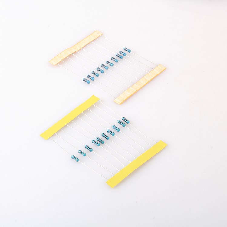 現(xiàn)貨外貿(mào)熱賣300個(gè)套裝30個(gè)常用阻值1/4W1%碳膜電阻