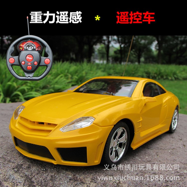 方向盤(pán)重力感應(yīng)遙控車(chē)  1:16可充電無(wú)線(xiàn)遙控車(chē)模帶燈光