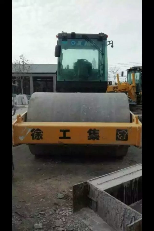[供應]二手壓路機-徐工202二手振動壓路機