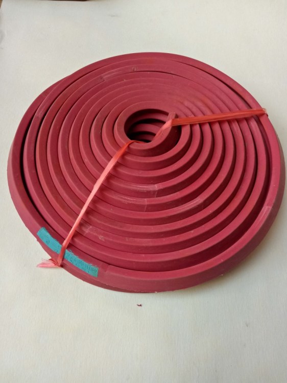 台球桌配件大l橡胶条卷台球用品防撞条b胶边 弹力条11米/卷