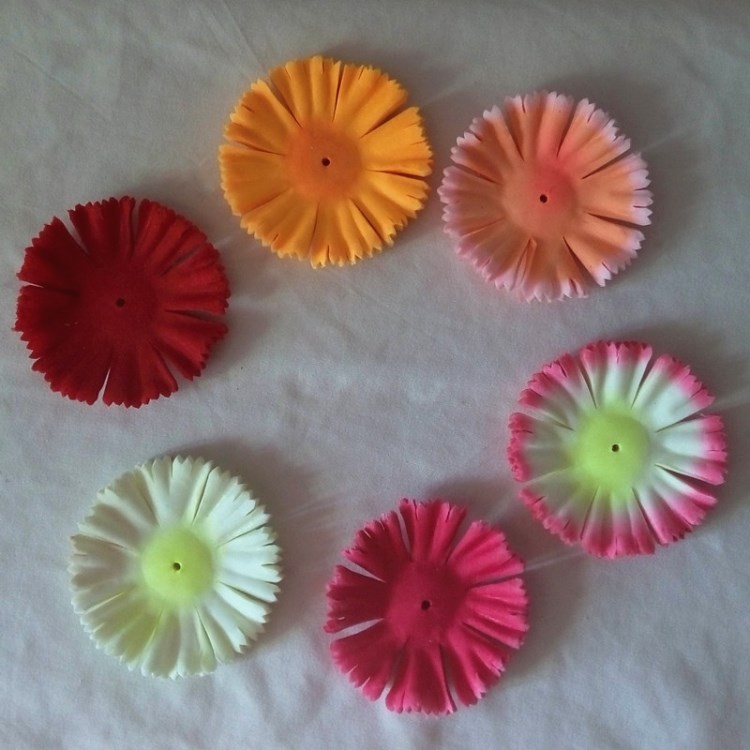 仿真康乃馨花片絹花墻制作手工DIY花柱花網(wǎng)婚慶花朵材料廠家批發(fā)